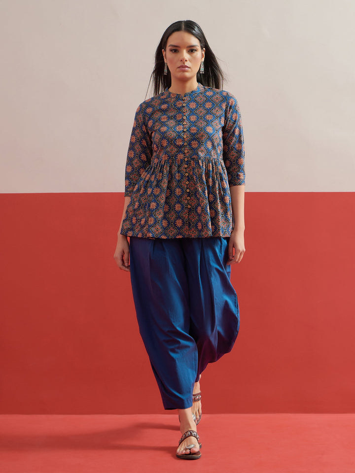 Women Blue Floral Geometric Peplum Top With Balloon Pants
