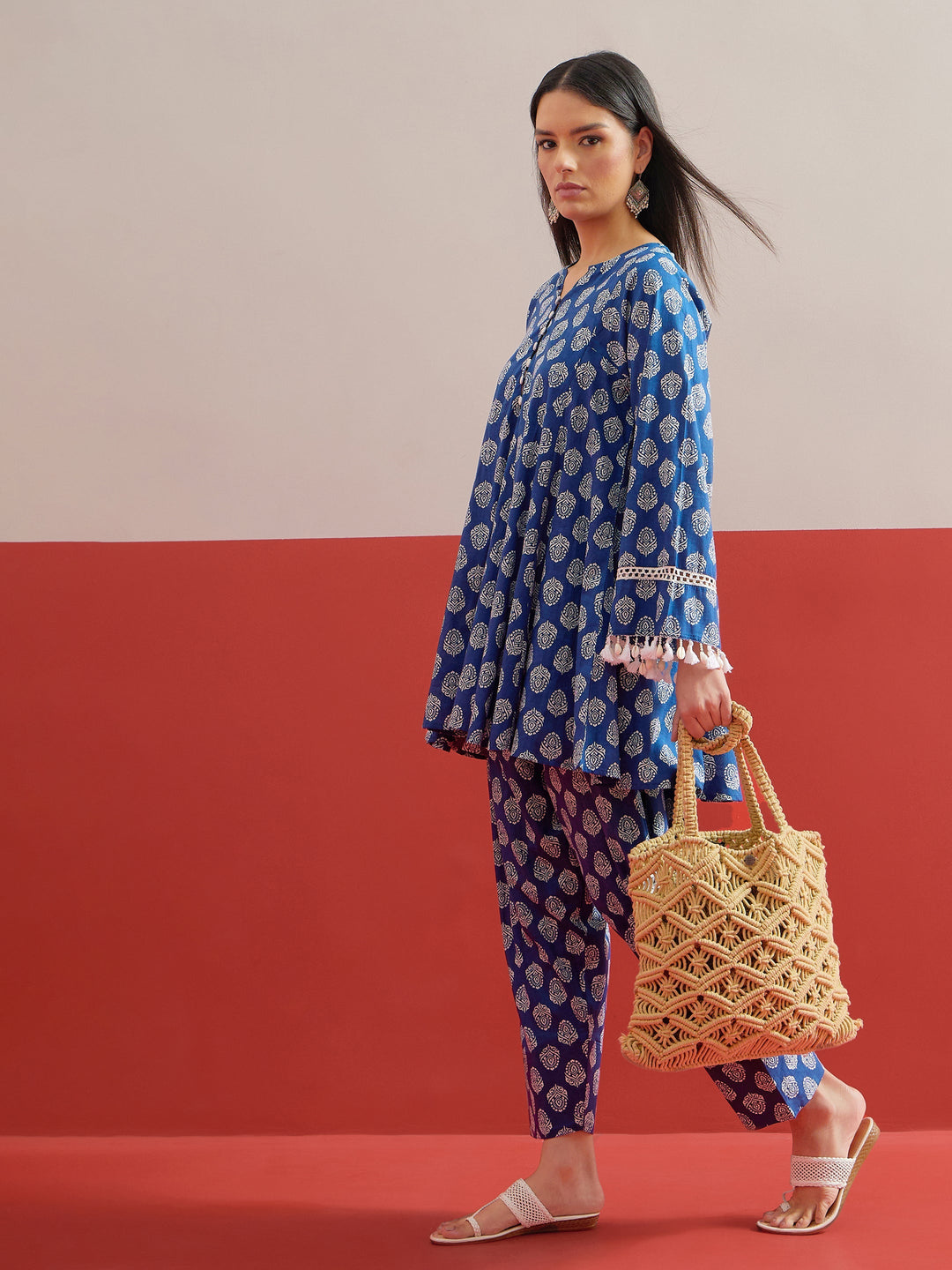 Women Blue Floral Choga Kurta With Pharsi Salwar