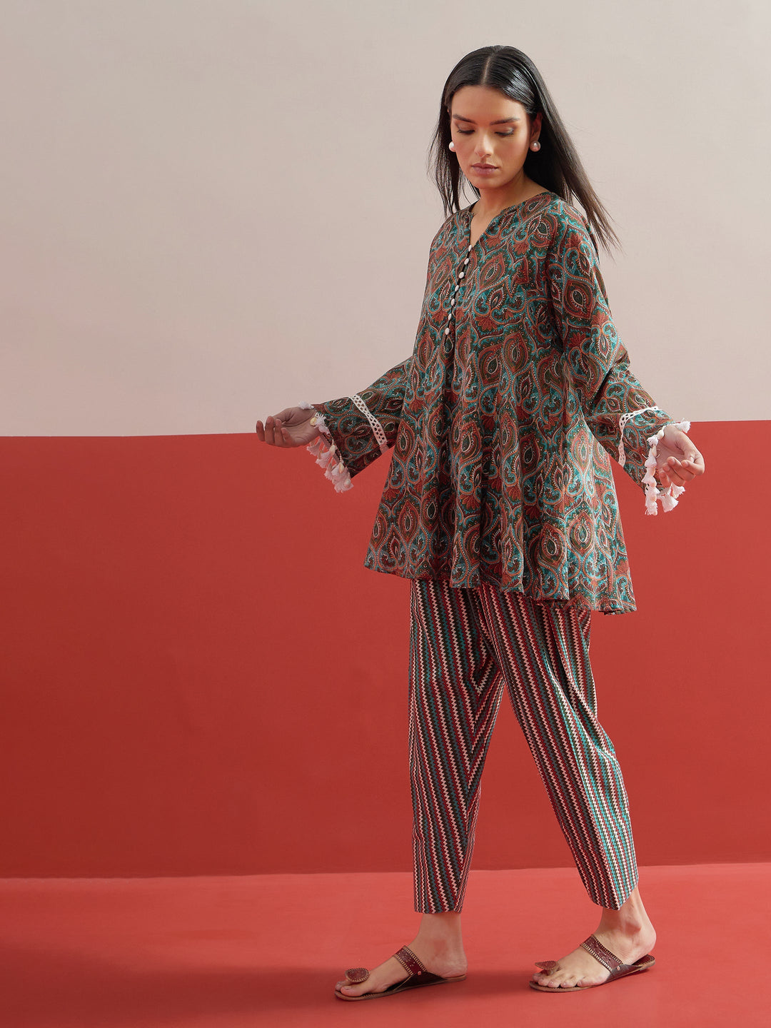 Women Green Floral Choga Kurta With Pharsi Salwar