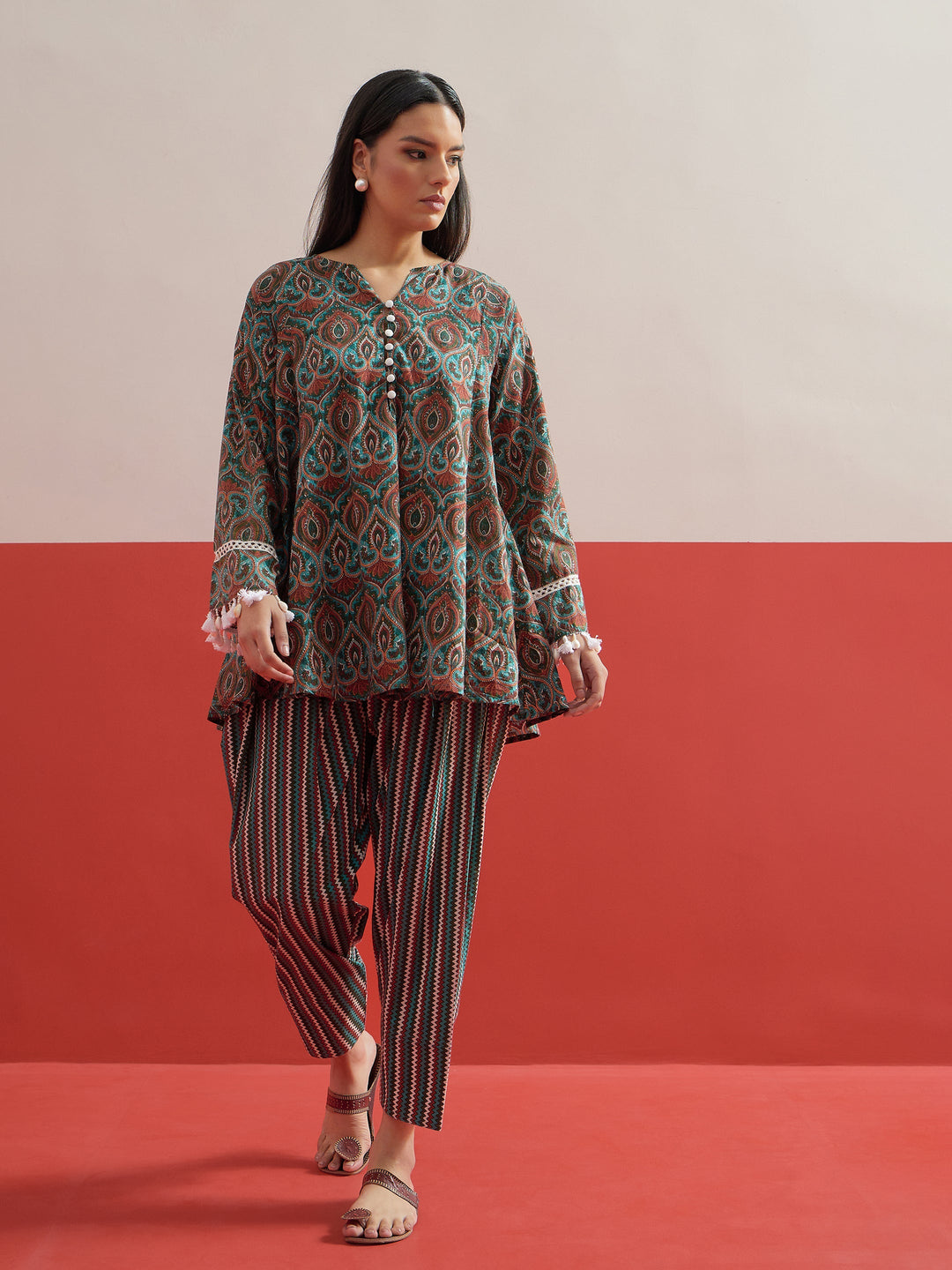 Women Green Floral Choga Kurta With Pharsi Salwar