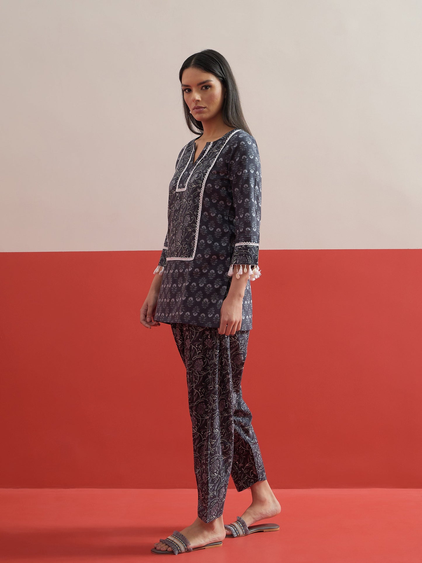 Women Grey Floral Short Kurti With Pharsi Salwar