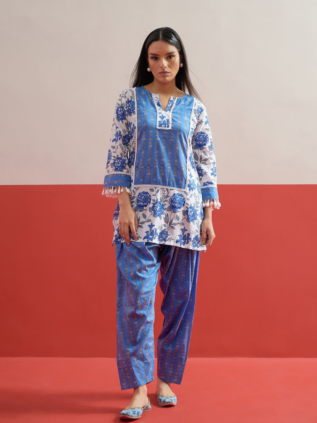 Women Blue Floral Short Kurti With Pharsi Salwar