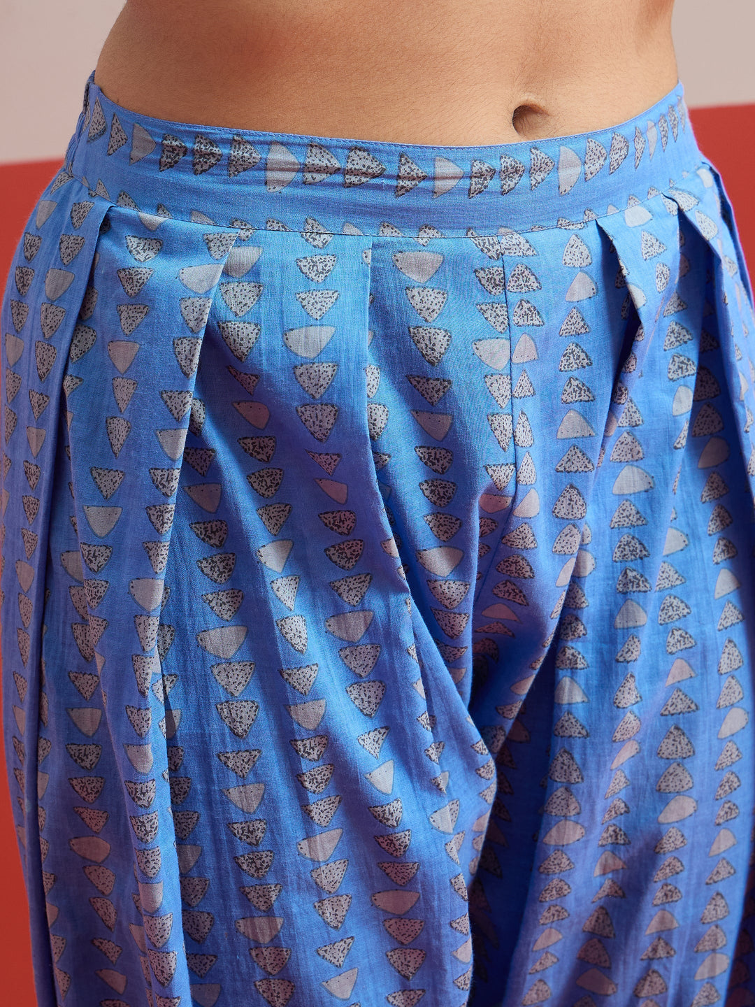 Women Blue Floral Short Kurti With Pharsi Salwar