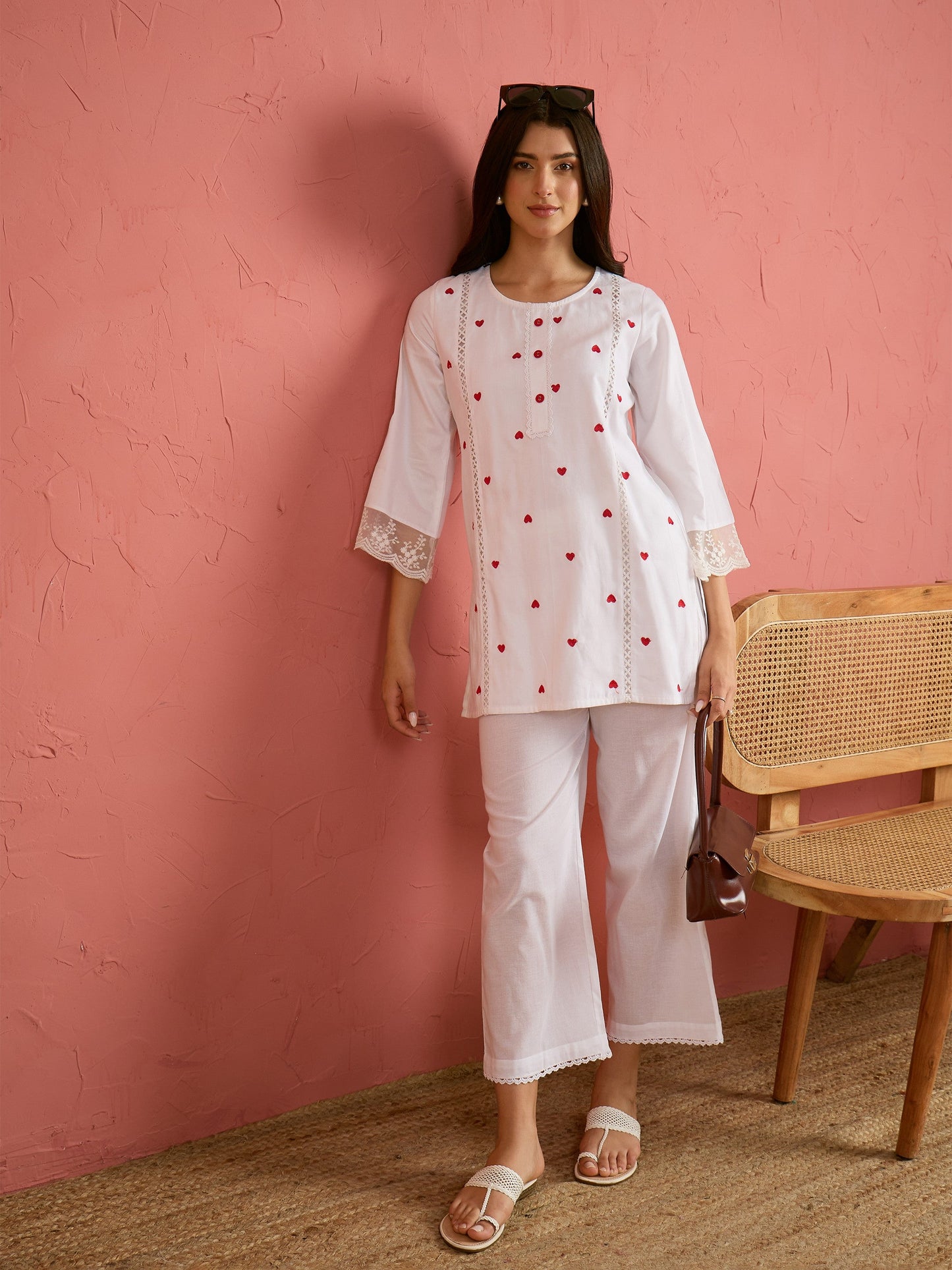 White Heart Embroidery Short Kurta With Straight Pants