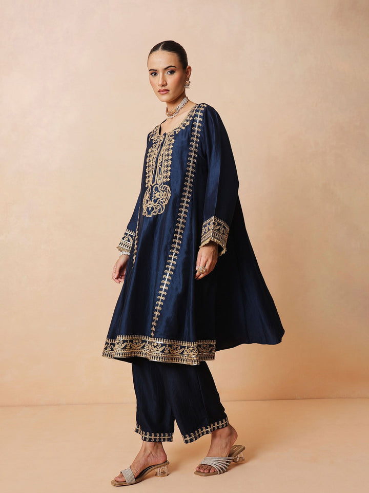 Women Navy Embroidered Choga Kurta With Straight Pant &amp; Dupatta