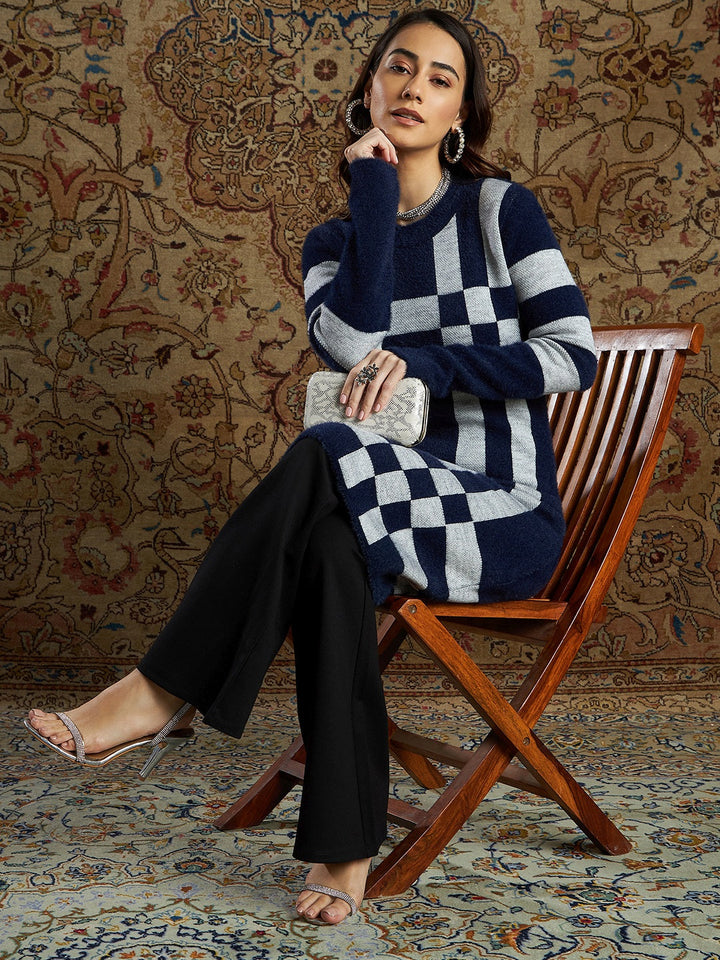 Women Navy &amp; Grey Check Hair Wool Straight Kurta