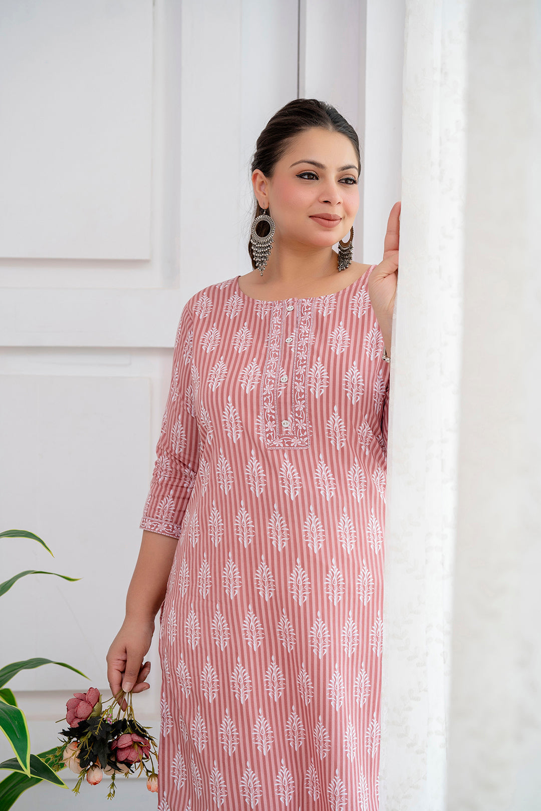 Plus Size Pink Printed Straight Kurta