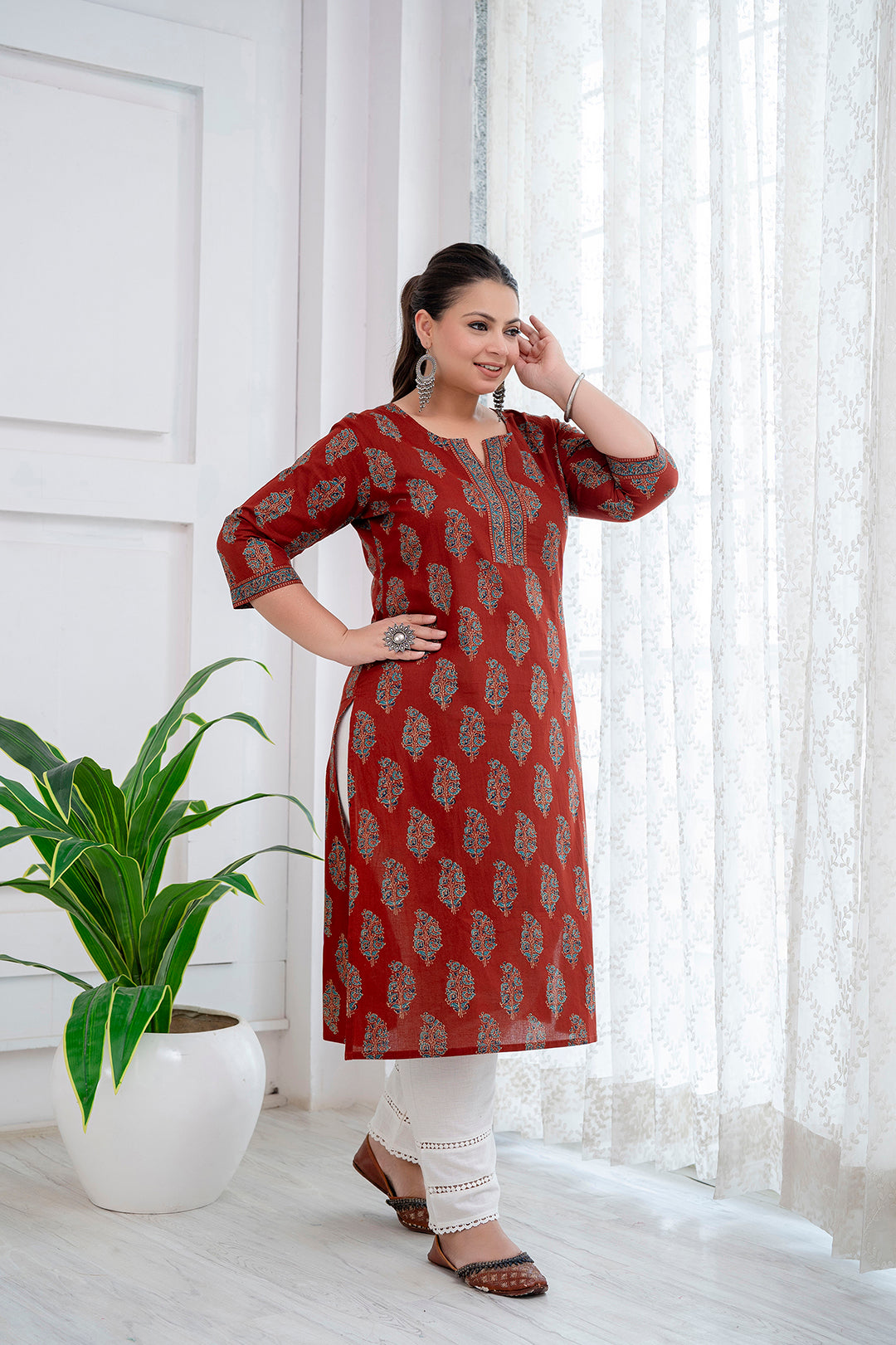 Plus Size Maroon Printed Straight Kurta