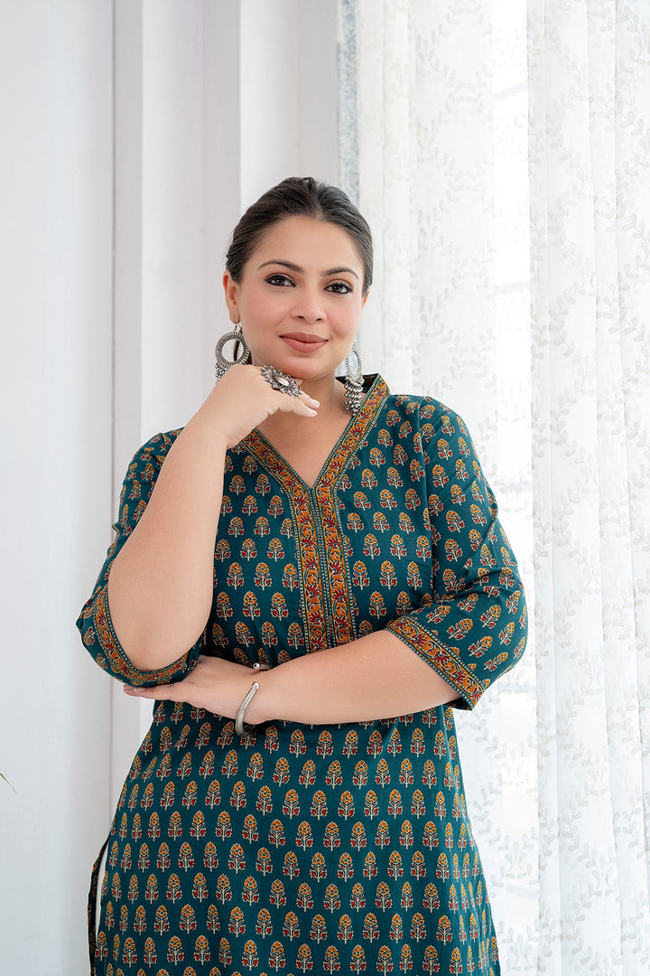 Plus Size Green Printed Straight kurta