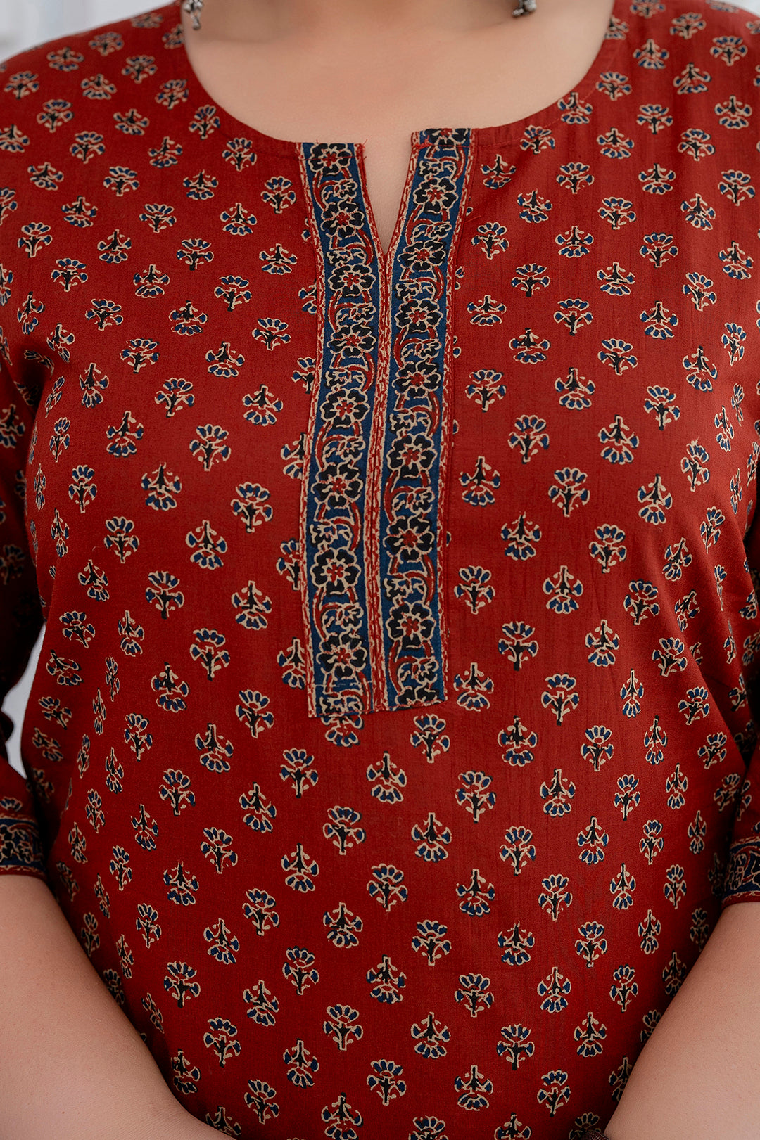 Plus Size Maroon Printed Straight kurta