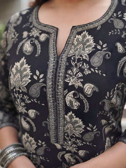 Plus Size Printed Straight Kurta