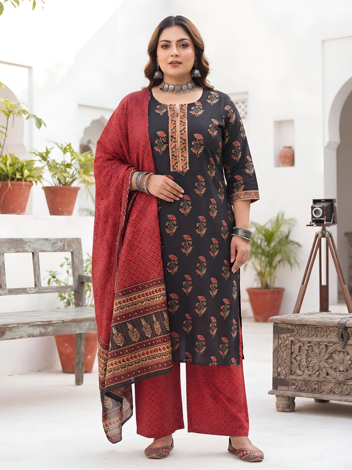Plus Size Printed Straight Kurta With Palazo &amp; Dupatta