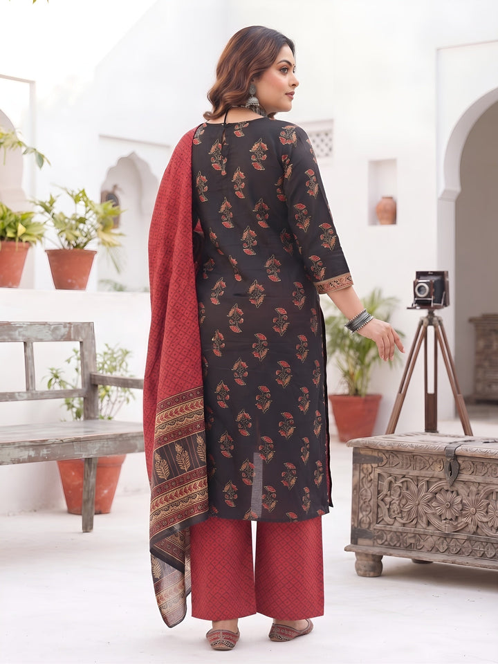 Plus Size Printed Straight Kurta With Palazo &amp; Dupatta