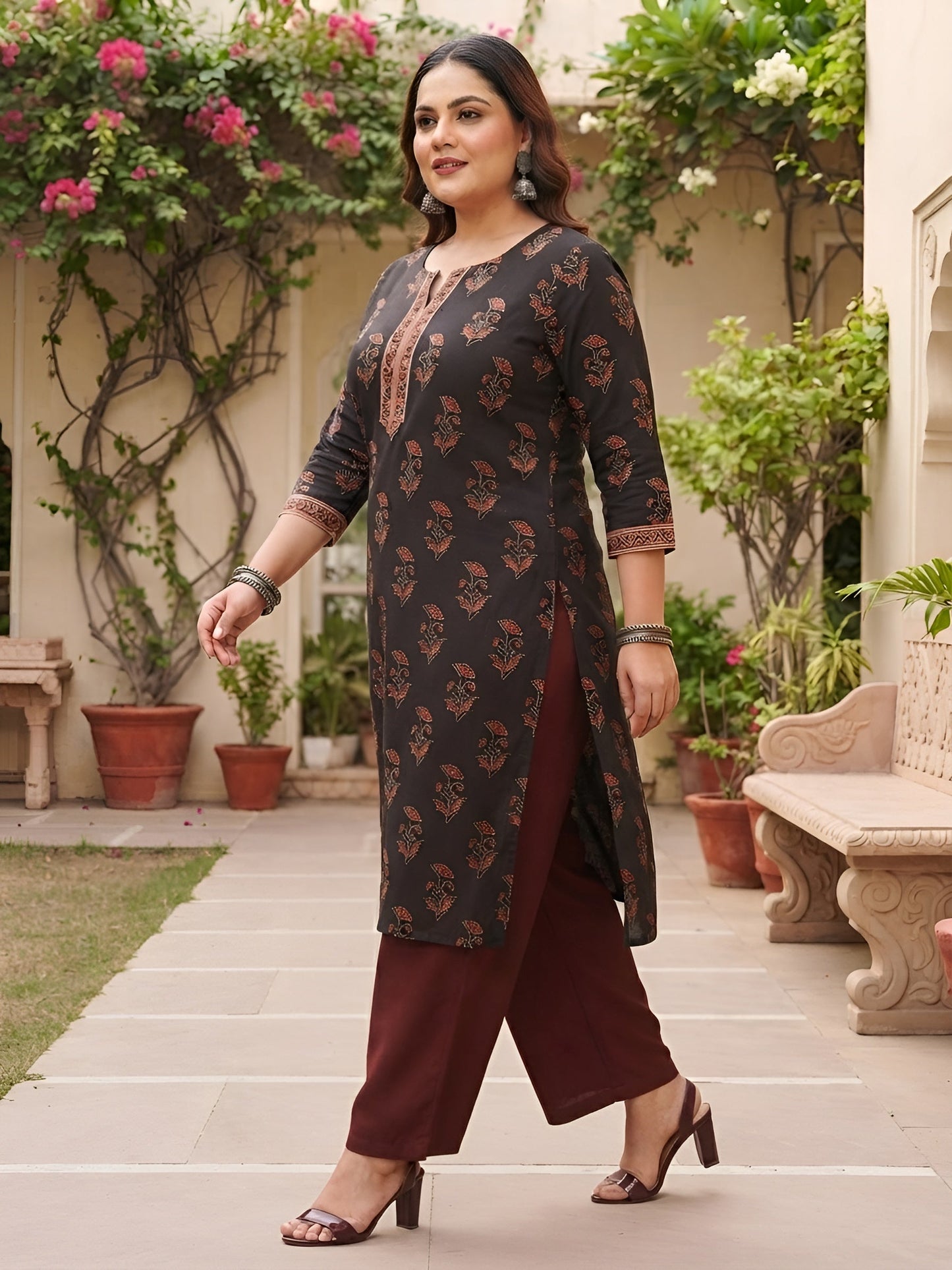 Plus Size Printed Straight Kurta
