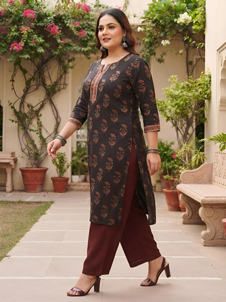Plus Size Printed Straight Kurta