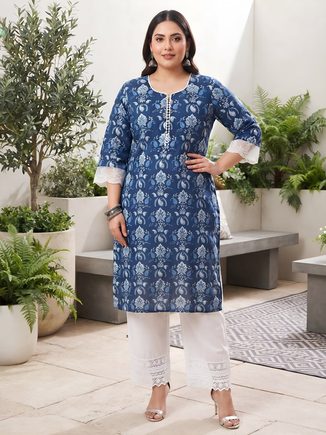Plus Size Printed Straight Kurta