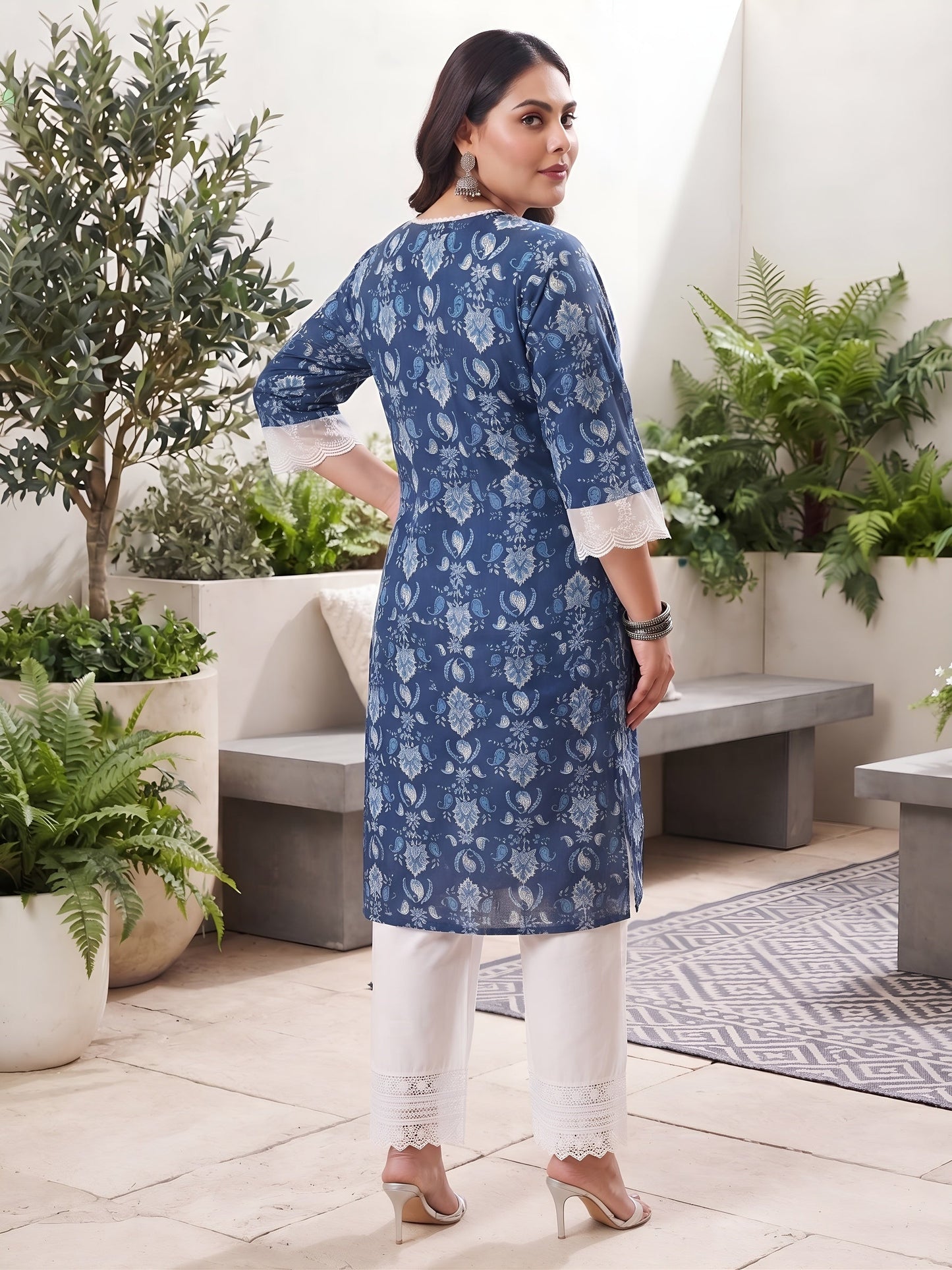 Plus Size Printed Straight Kurta
