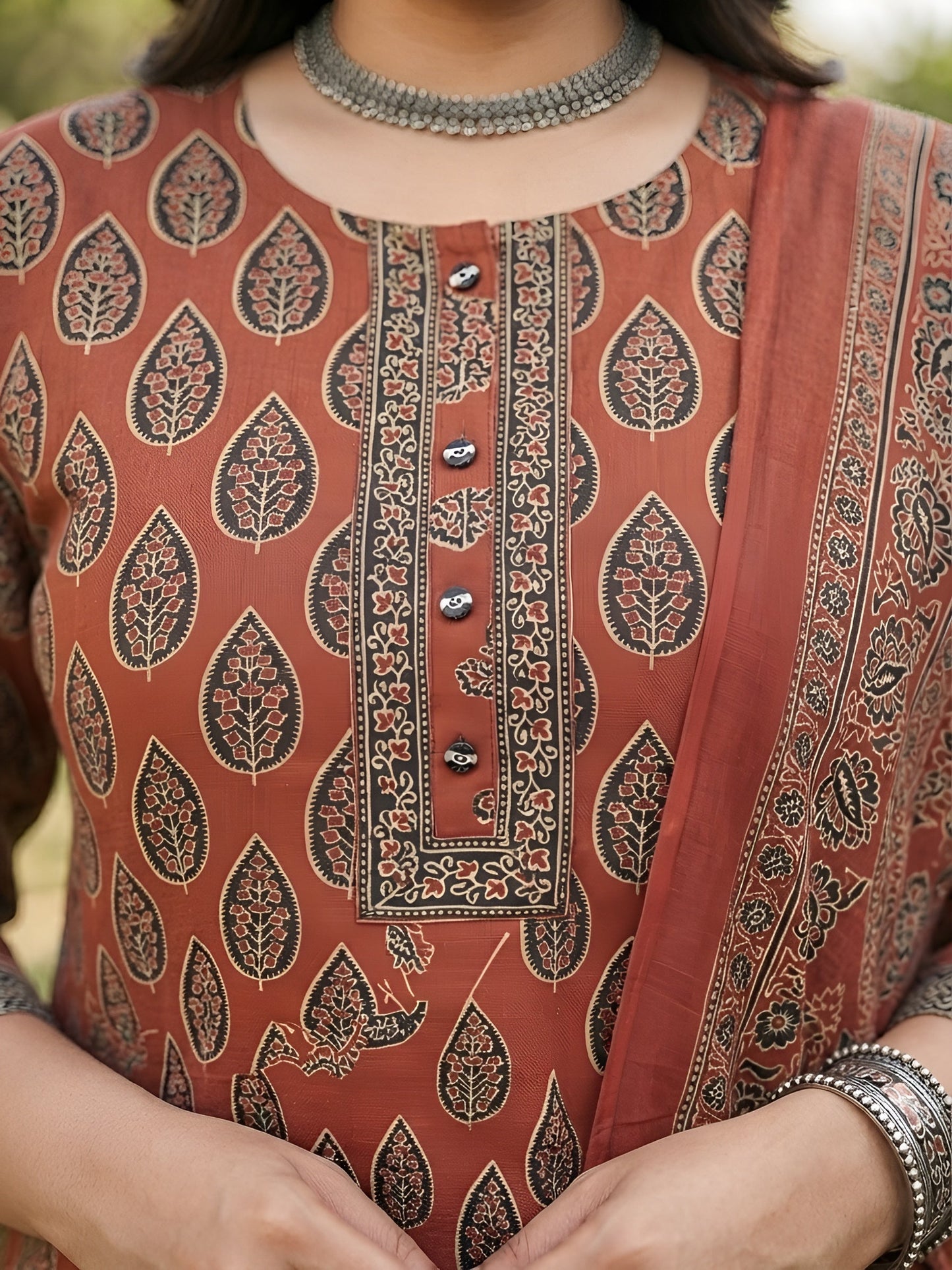 Plus Size Printed Straight Kurta With Palazo & Dupatta