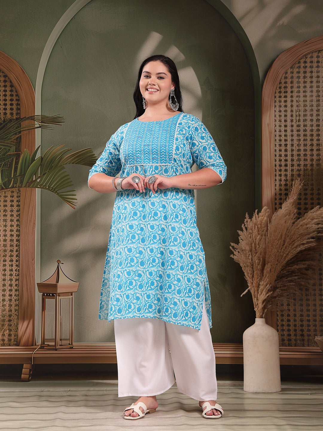 Plus Size Printed Cotton Slub Straight Kurta (Pre-Order)