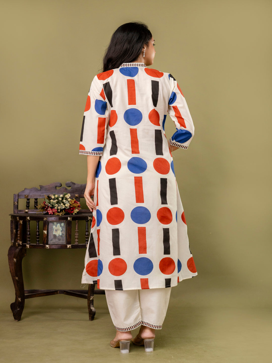 Off White Aline Cotton Printed Kurta With Pant
