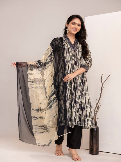 Black Anarkali Printed Anarkali Kurta With Pant And Dupatta