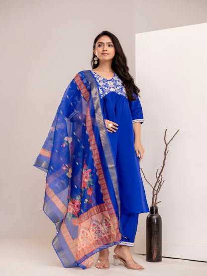 Blue Silk Cotton Printd Embroiderd Kurta With Pant And Dupatta