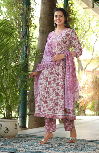 Multi Straight Cotton Printed Kurta With Pant And Dupatta