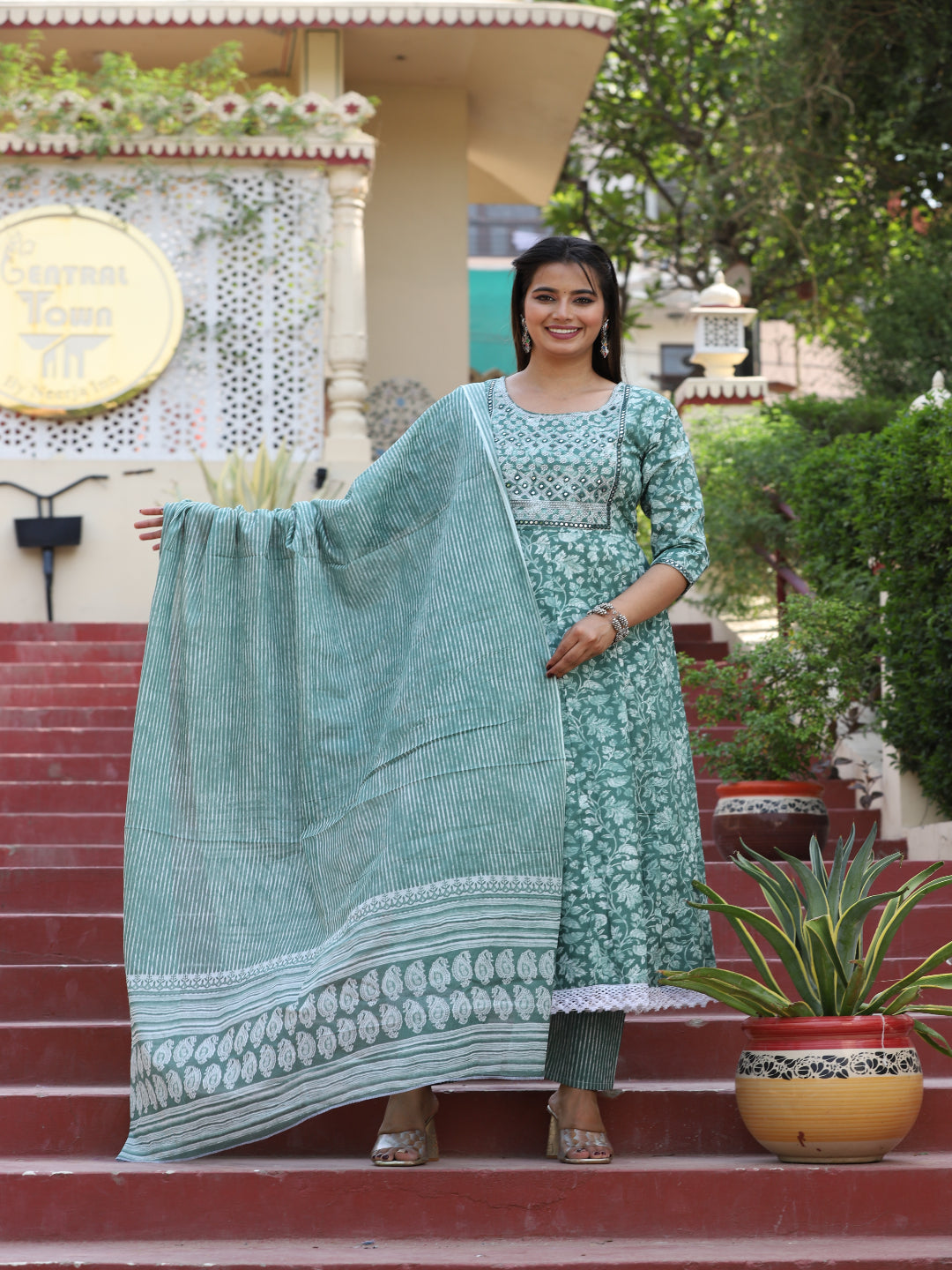Green Anarkali Cotton Printed Embroidered Kurta With Pant Dupatta