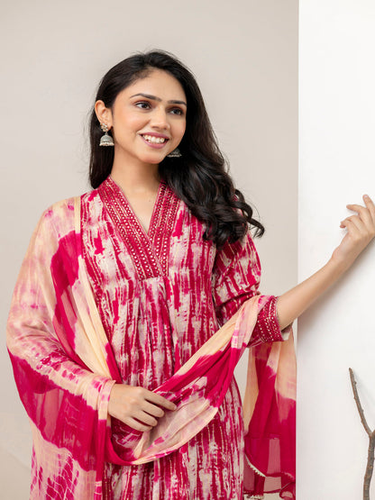 Pink Aline Rayon Printed Kurta With Pant And Dupatta