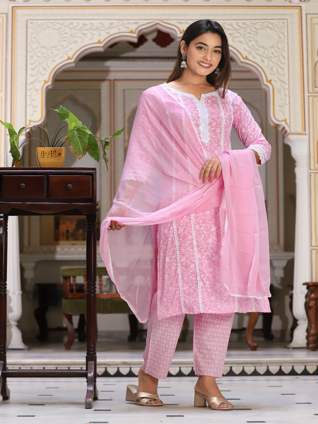 Pink Straight Rayon Printed Kurta With Pant And Dupatta