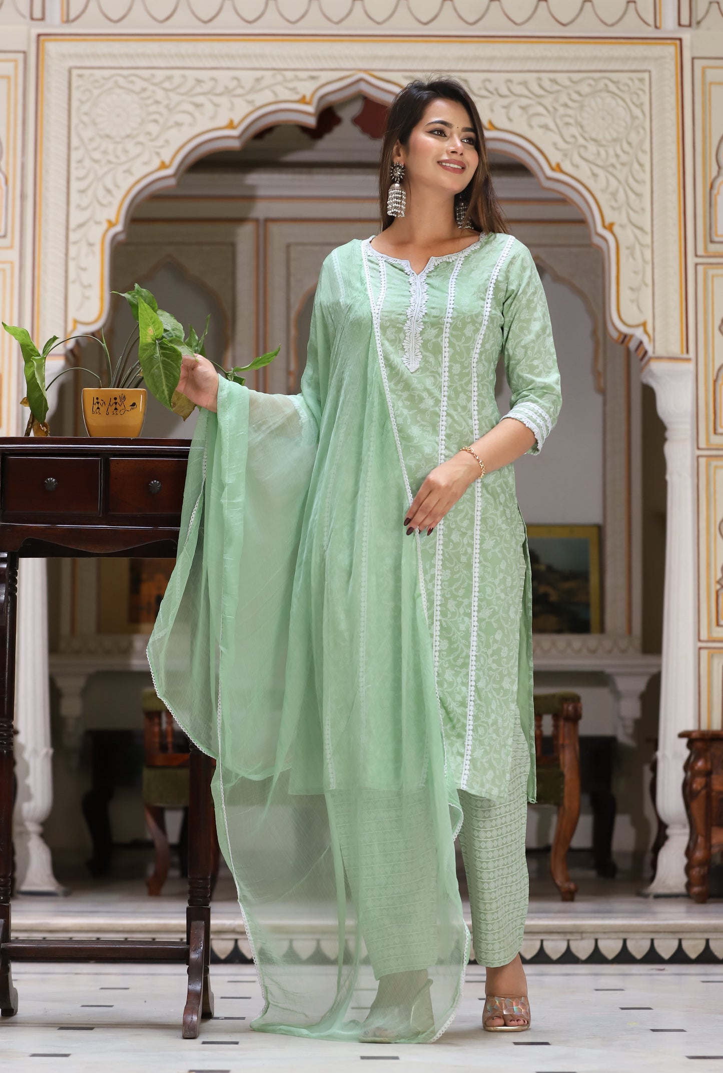 Green Straight Rayon Printed Kurta With Pant And Dupatta