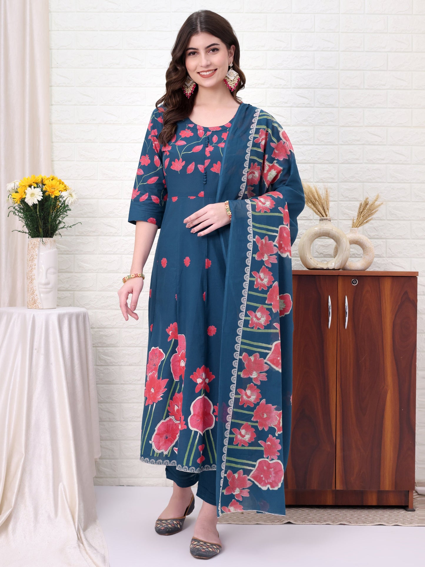 Blue Cotton Self Design Kurta Sets