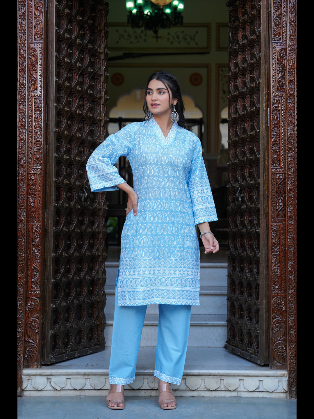 Blue Printed Straight Pure Cotton Kurta With Pant