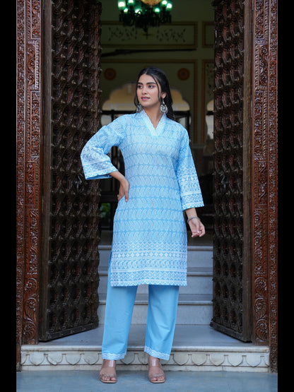 Blue Printed Straight Pure Cotton Kurta With Pant