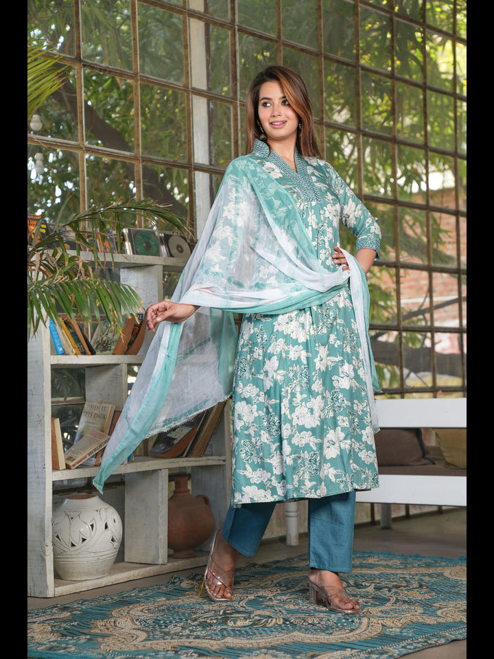 Green A-Line Rayon Printed Kurta Bottom With Dupatta
