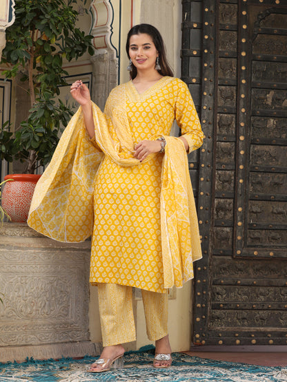 Yellow Straight Cotton Printed Kurta With Pant And Dupatta