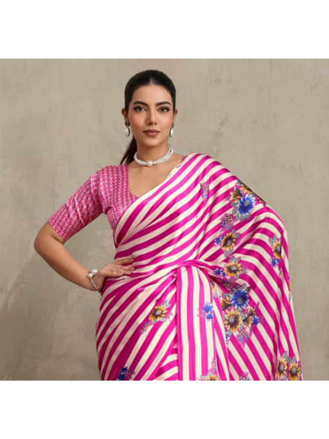 Floral Printed Satin Saree With Unstitched Blouse Piece