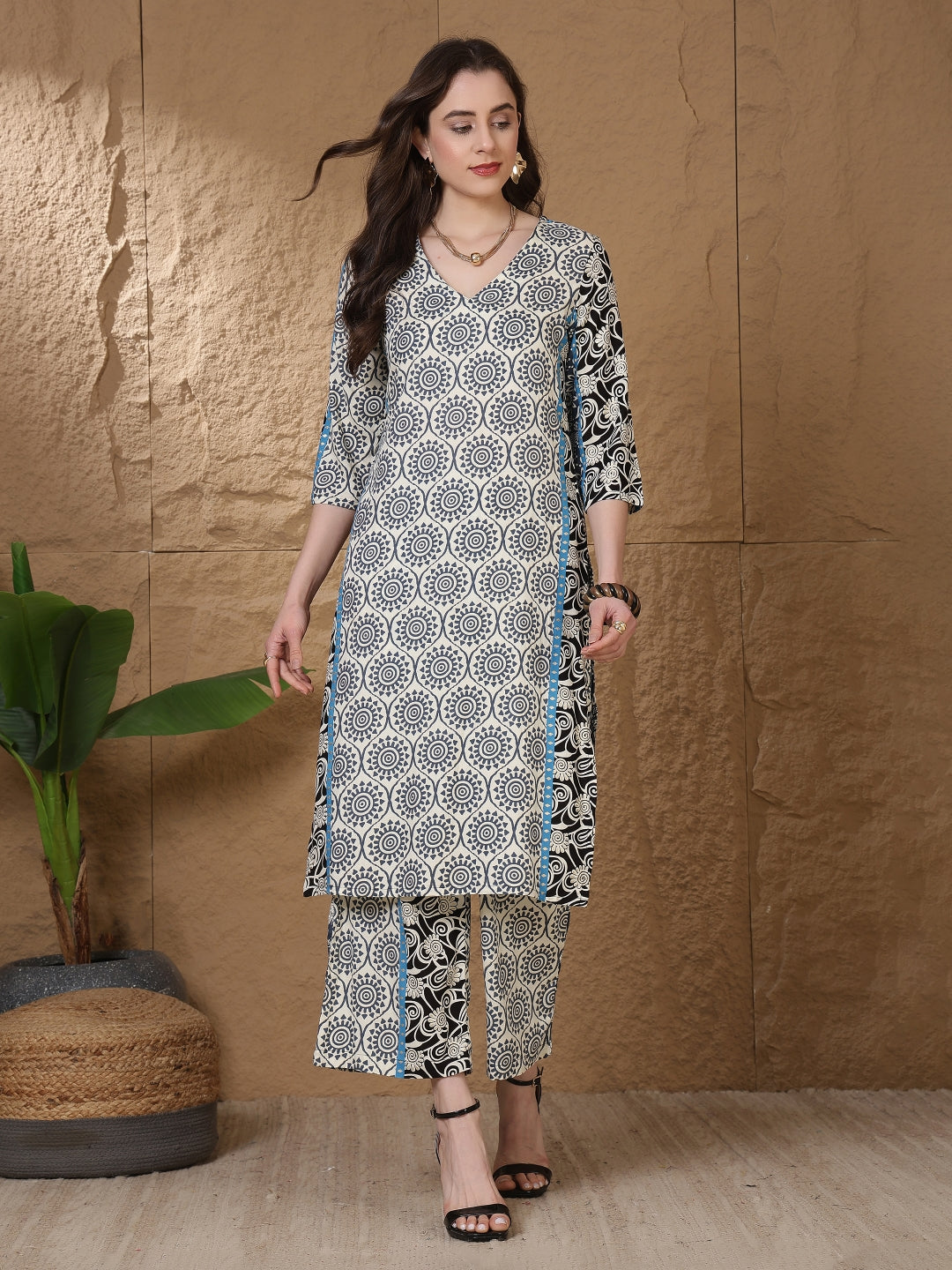 Printed Viscose Rayon Straight Kurta Set