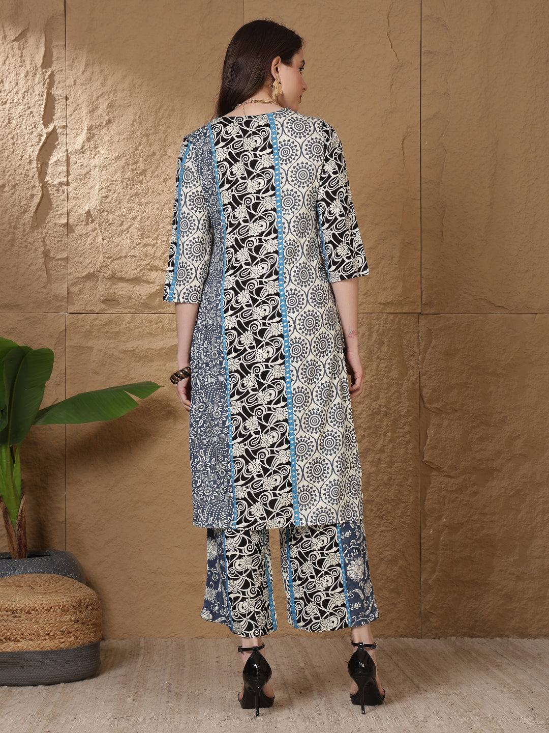 Printed Viscose Rayon Straight Kurta Set