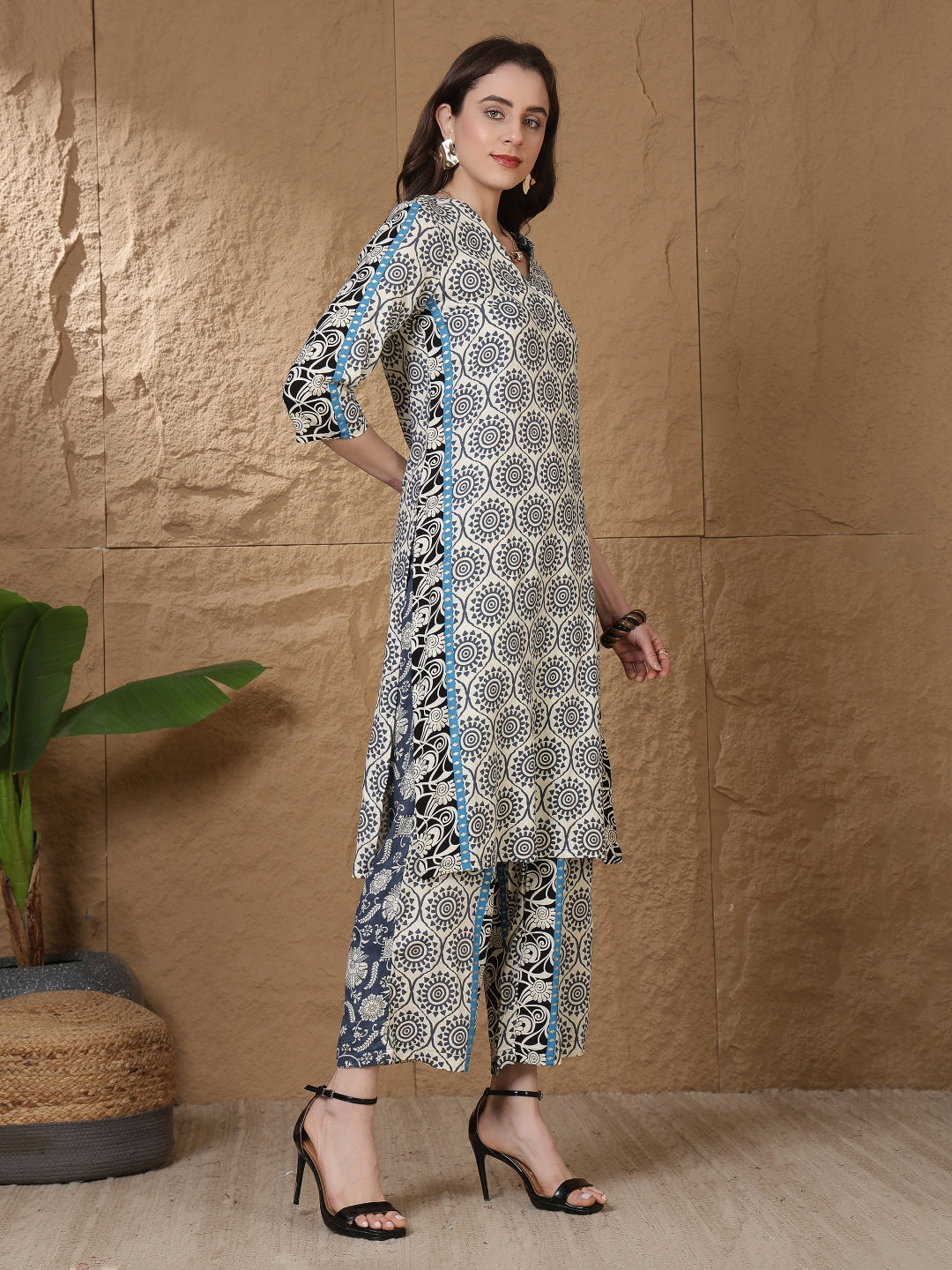 Printed Viscose Rayon Straight Kurta Set