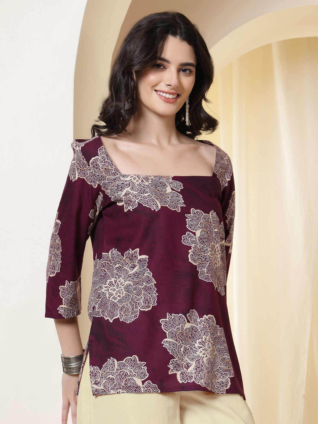 Printed Viscose Rayon Three-Quarter Sleeves Top