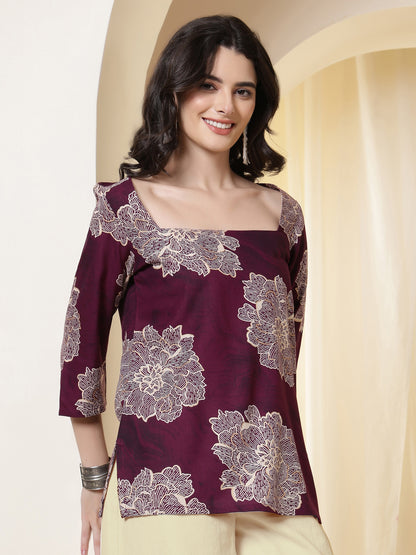 Printed Viscose Rayon Three-Quarter Sleeves Top