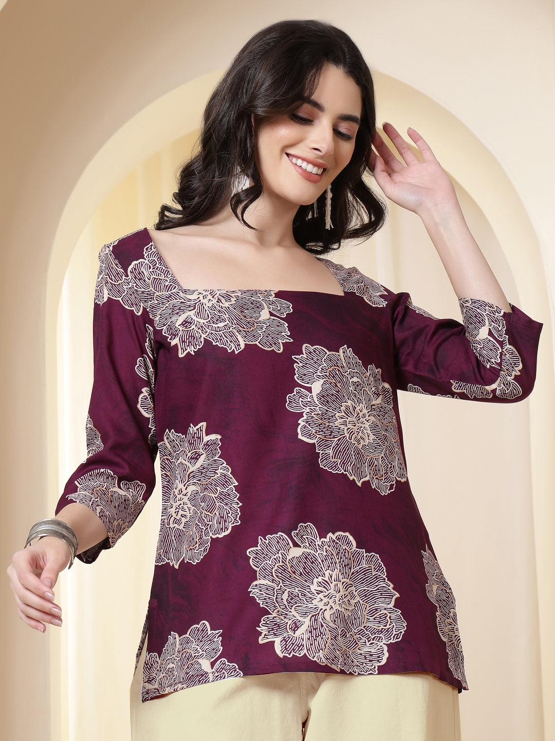 Printed Viscose Rayon Three-Quarter Sleeves Top