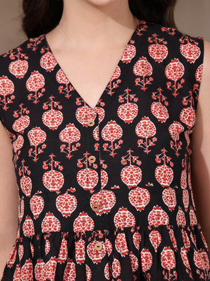 Women's Black Floral Printed Cotton Empire Top