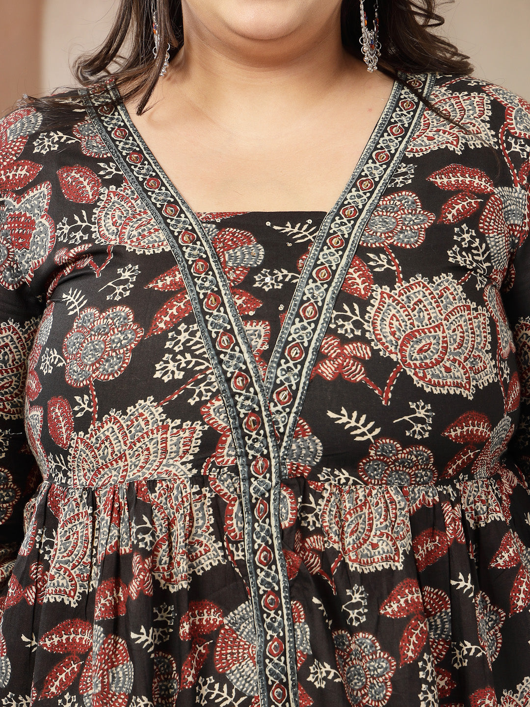 Plus Size Black Floral Printed Cotton Peplum Top