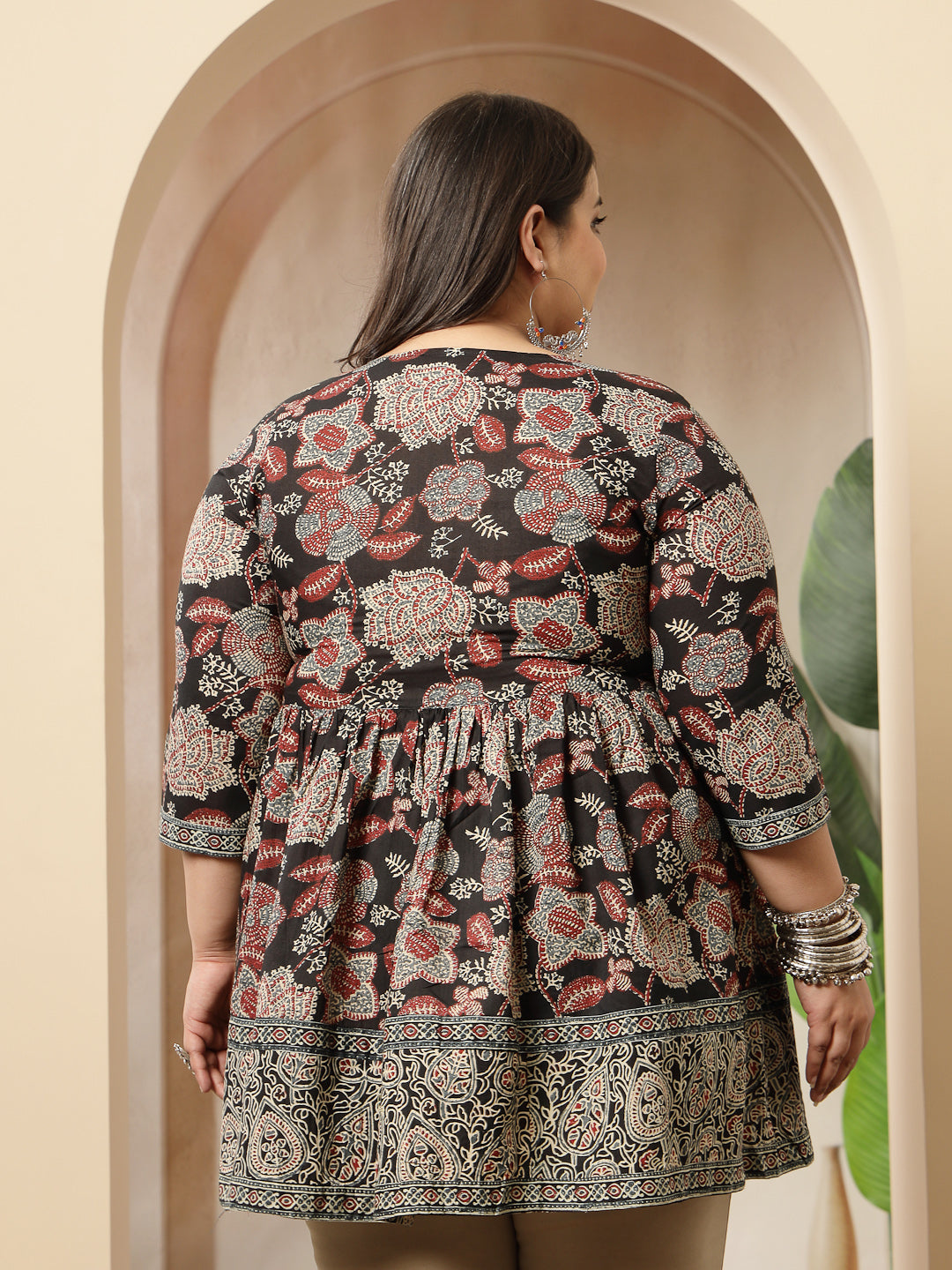 Plus Size Black Floral Printed Cotton Peplum Top
