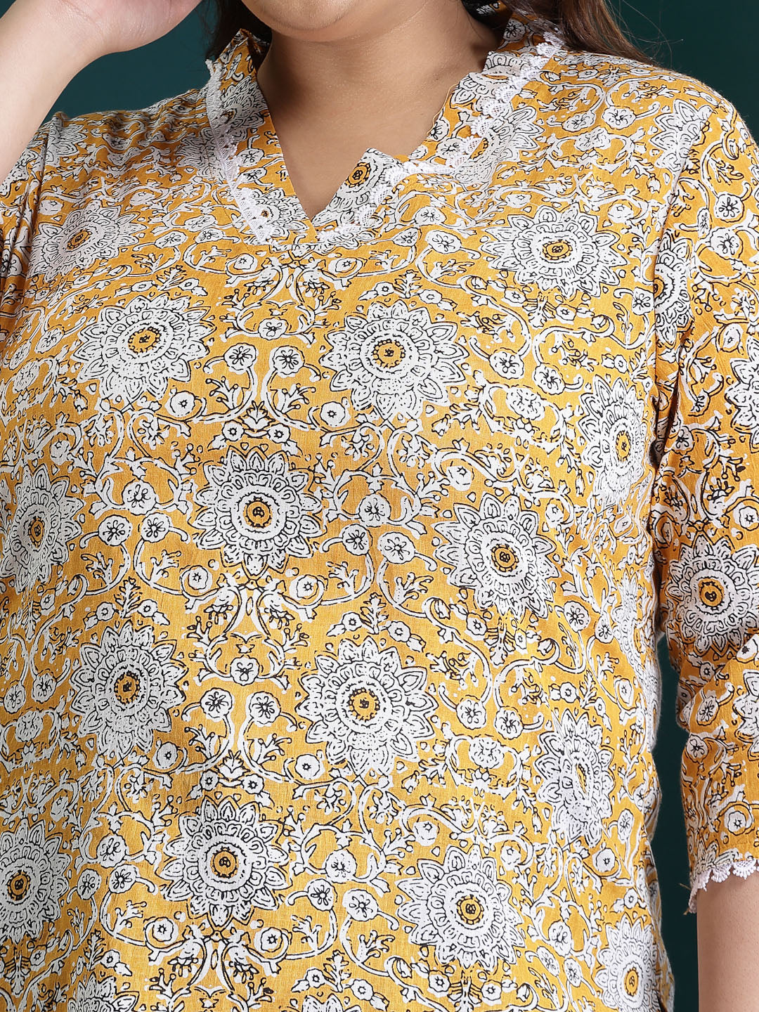 Plus Size Floral Printed Cotton Empire Top