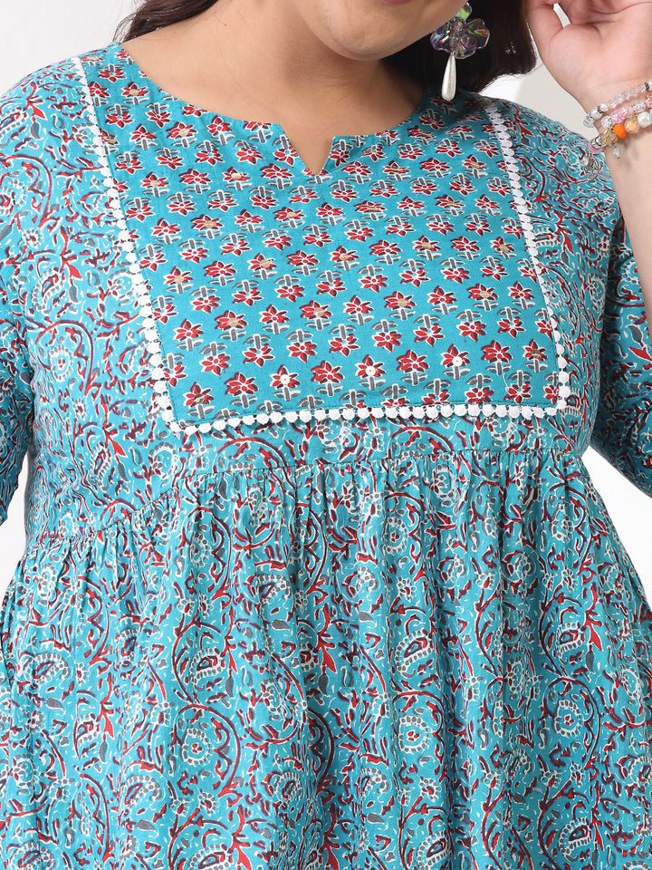 Plus Size Floral Printed Cotton Peplum Top