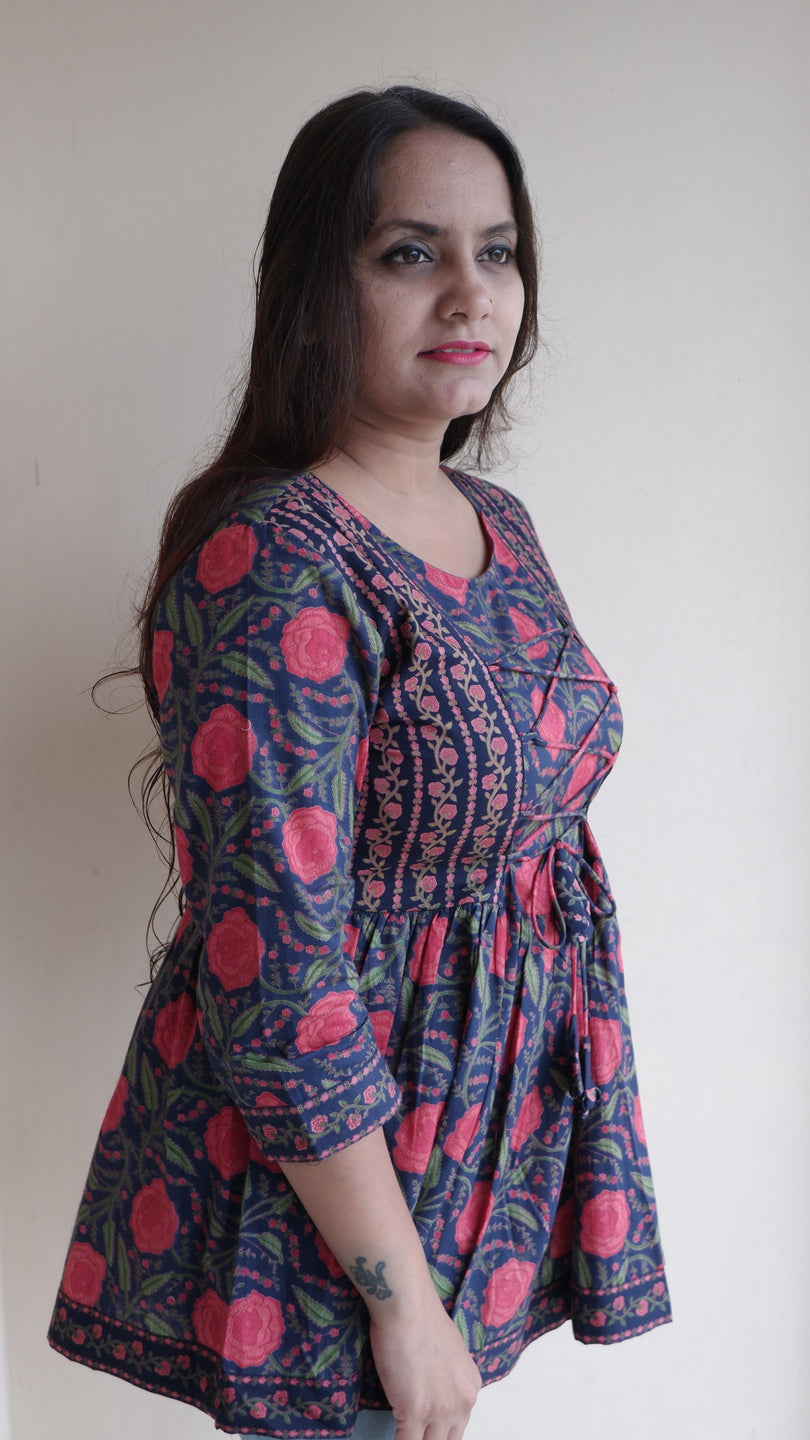 Printed Round Neck Three-Quarter Sleeves Top (Kimayra)