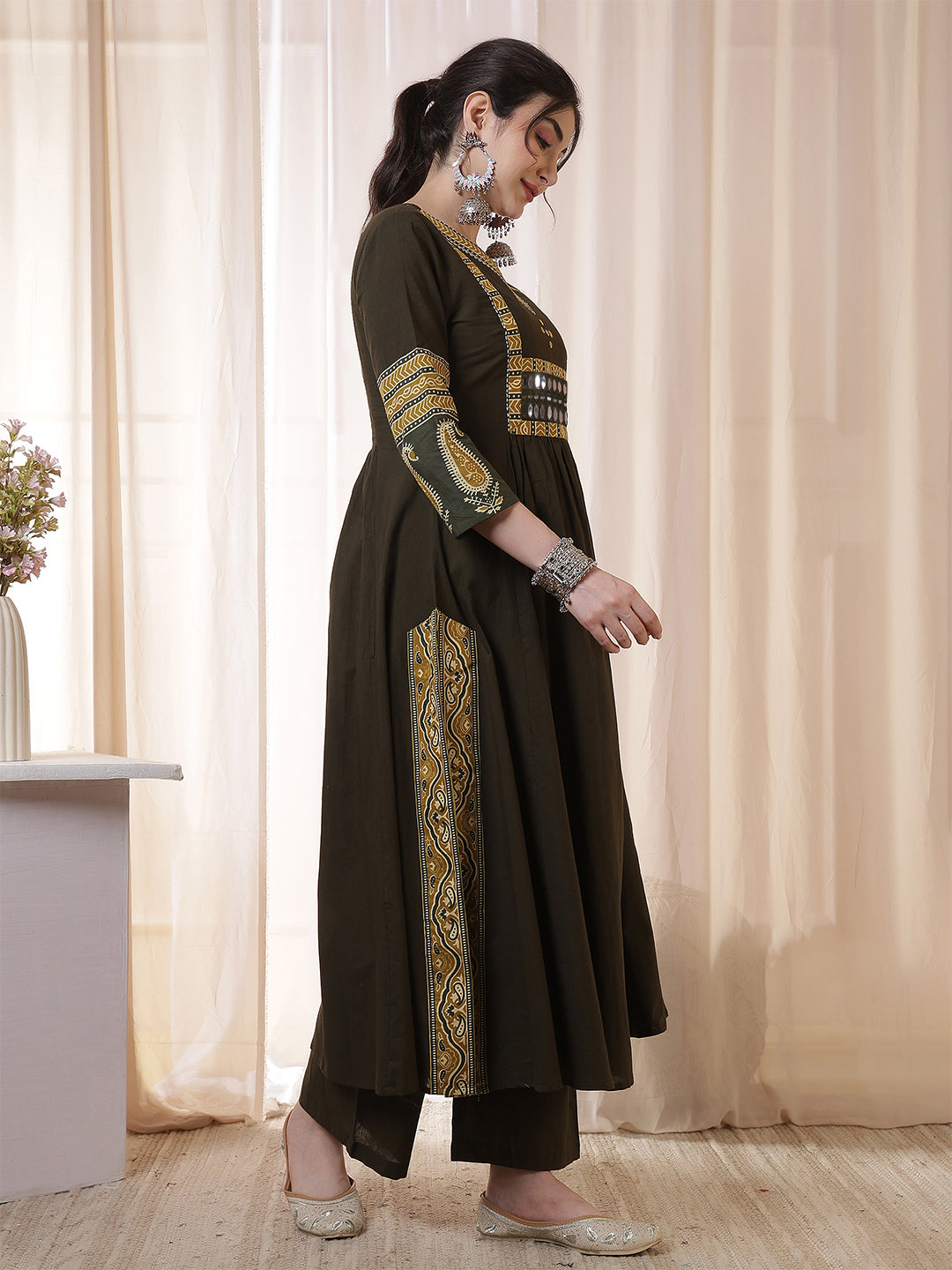 Rayon Calf Length Solid 3/4 Sleeves V Neck Flared Kurta Suit Set With Dupatta
